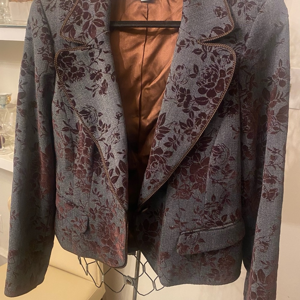 Caslon Gray Blazer with Brown Floral Jacquard